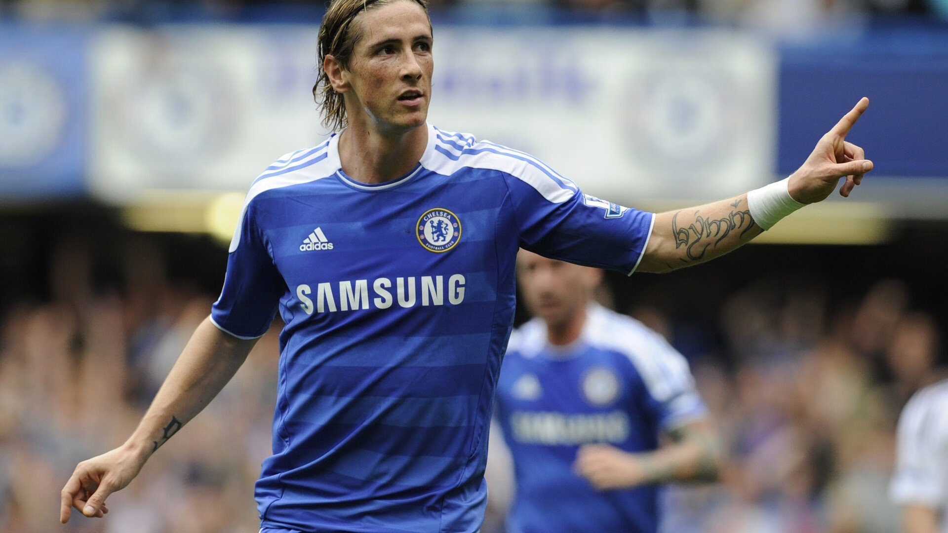 体育品牌跨界合作拓展年轻用户市场，国内体育品牌应该如何展开宣传